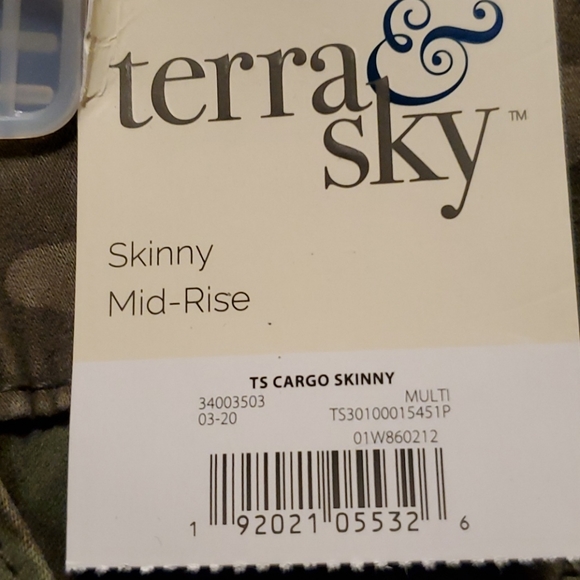TERRA AND SKY SKINNY MID-RISE CARGO SKINNY - Picture 6 of 8